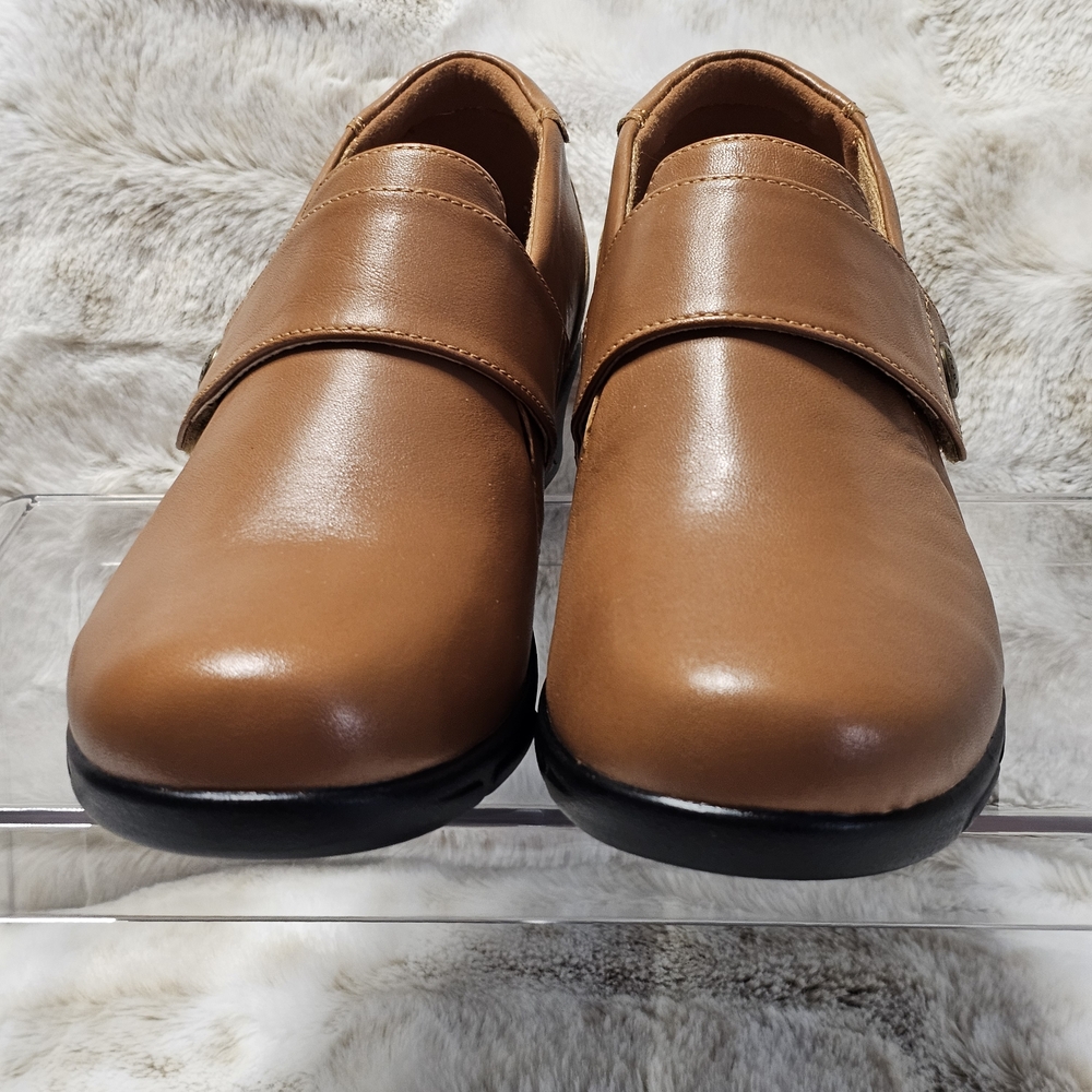 NWIB Wallis Propet Leather Women's Diabetic Shoe SZ 9